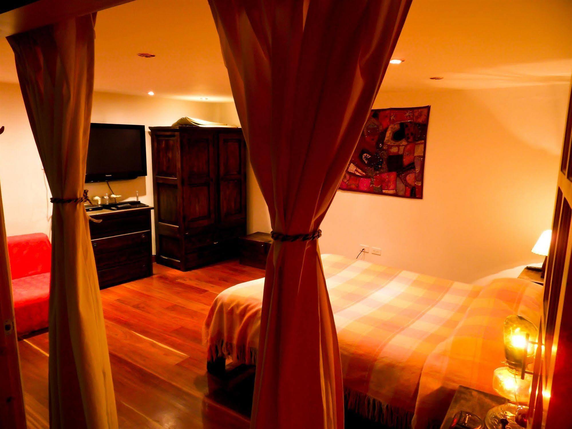 Bed&Breakfast Chorro De Quevedoボゴタ エクステリア 写真